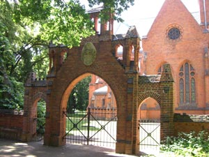 Kirche Vollenschier