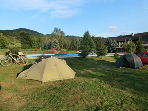 Camping am Hotel Formule