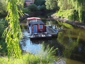 Hitzacker Hausboot auf der Jetzel