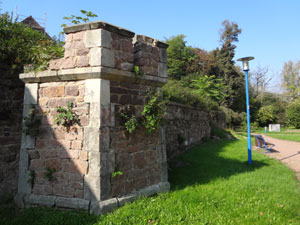 Wallanlage am Rittergut