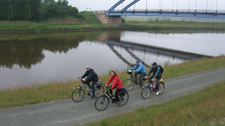 Radler am Kanal Radler am Kanal