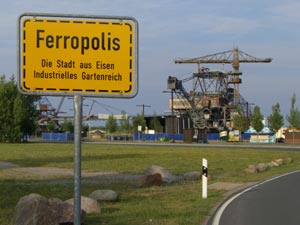 Ferropolis Stadt aus Eisen