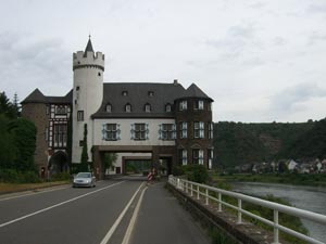 Wasserschloss von der Leyen Gondorf