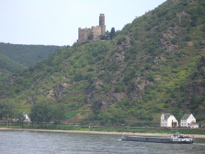 Burg Maus am Rhein