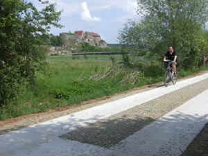 Unstrut-Radweg am Wendelstein