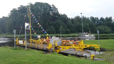 Elbe-Lübeck-Kanal Fähre Siebeneichen