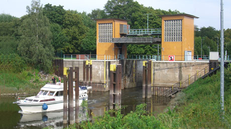 Schleuse Parey Elbe Schleuse Parey