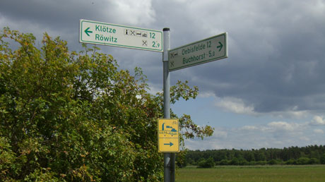 Schild im Dr&ouml;mling