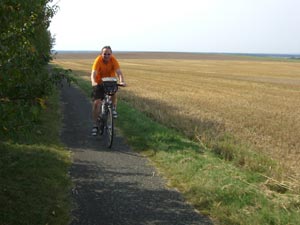 Radweg von Demker nach Stendal Radweg nach Stendal