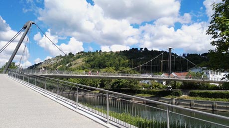 Fußgängerbrücke Torhausplatz Kehlheim