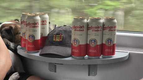 Budweiser im Zug nach Brno