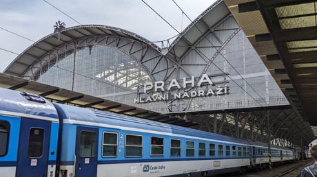 Praha Hlavn� N�dra&zcaron;�