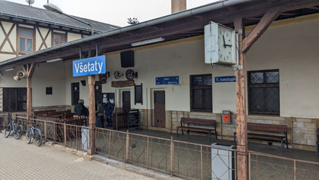 Nadra&zcaron� Vs&ecaron;taty