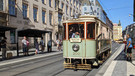 historische Straßenbahnen in Prag historische Straßenbahnen in Prag
