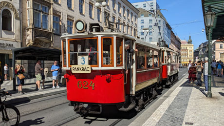 historische Straßenbahnen in Prag historische Straßenbahnen in Prag