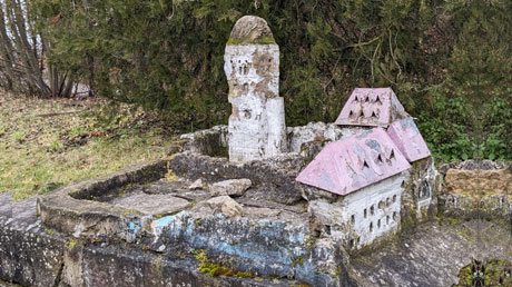 Zadn� T&rcaron;eba&ncaron;