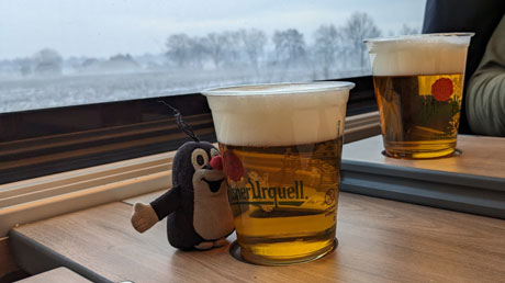 Bahnfahrt nach D&ecaron;&ccaron;�n