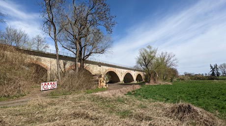 Brücke hinter Hohenerxleben Brücke hinter Hohenerxleben