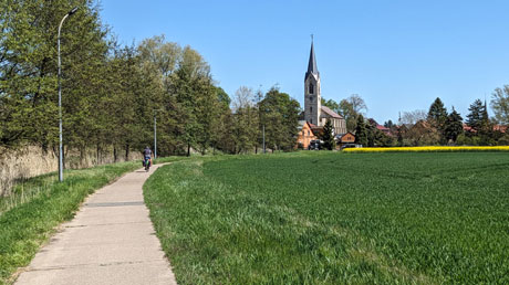 Weg nach Klein Oschersleben Weg nach Klein Oschersleben