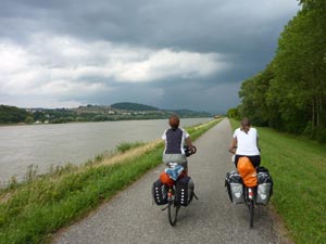 Donau-Radweg bei Pöchlarn Donau-Radweg bei Pöchlarn