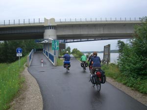 Donauradweg hinter Krems Donauradweg hinter Krems