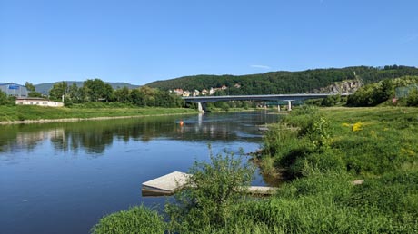 Labe hinter Děčin Labe hinter Děčin