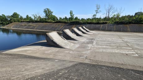 Stausee Nechranice Auslauf Ohře Stausee Nechranice Auslauf Ohře