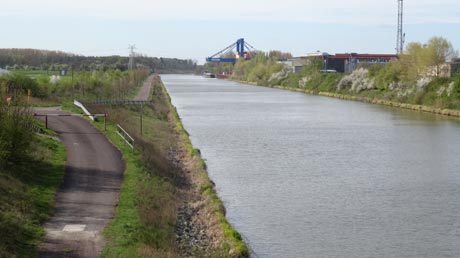Kanal bei Parey Kanal bei Parey