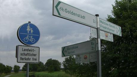 Radwegschild Radwegschild