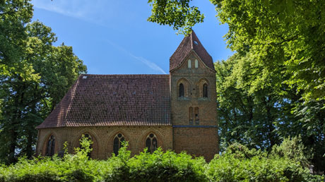 Dorf Mecklenburg Dorfkirche