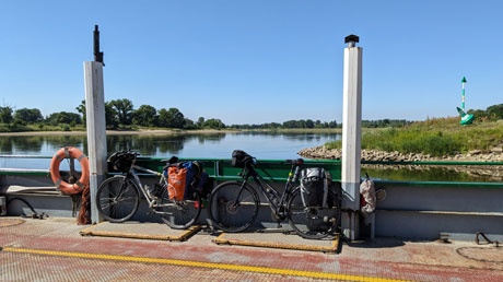 Elberadweg F�hrfahrt Rog�tz