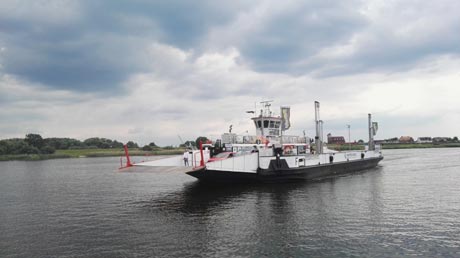 Elbfähre Zollenspieker-Hoopte Elbfähre Zollenspieker-Hoopte