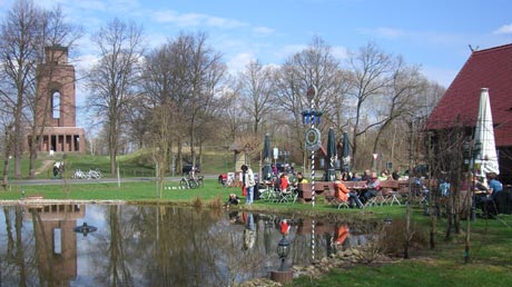 Gurken-Radweg 2010: Bismarckturm Burg (Spreewald)