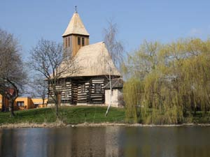 Holzkirche in Wespen