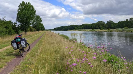 Elbe-Havel-Radweg am Kanal Elbe-Havel-Radweg am Kanal
