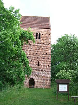Gut und Kirche Käcklitz Gut und Kirche Käcklitz