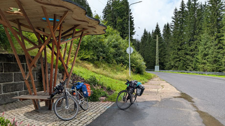 Greenway 17 Haltestelle und Rastplatz