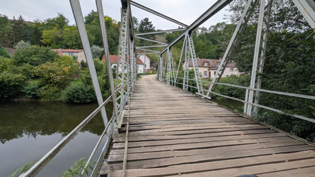 Fußgängerbrücke Svatojakubská cesta Fußgängerbrücke Svatojakubská cesta