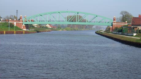Radweg am Mittellandkanal Bülstringen Radweg am Mittellandkanal Bülstringen