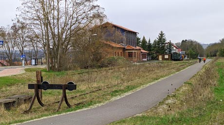 Dingelstädt Radweg am Bahnhof