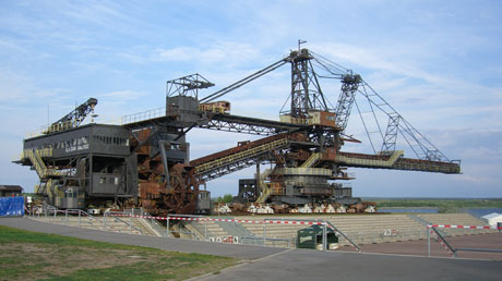 Ferropolis Stadt aus Eisen