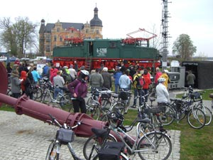 Lok bei Bitterfeld an der Goitzsche Lok bei Bitterfeld an der Goitzsche