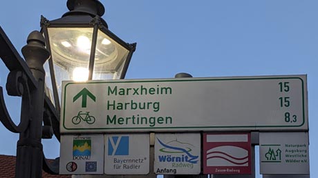 Donauwörth Hauptwegweiser Wörnitzradweg