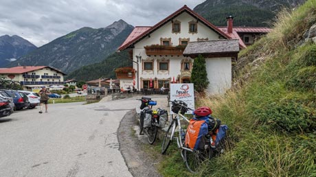 Lech-Radweg Tirol Gasthof Holzgau