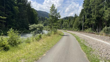 Loisach-Radweg Auerfernbahn