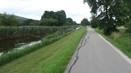 Radweg am Ludwig-Donau-Main-Kanal
