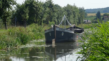 Radtour am Ludwig-Donau-Main-Kanal - Kahn Elfriede