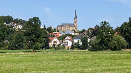 Herz-Jesu-Kirche in Schwürbitz Herz-Jesu-Kirche in Schwürbitz