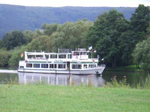 Schiff bei Lohr am Main