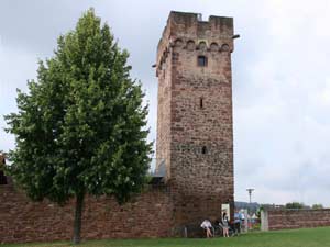 Stadtmauerturm Wörth am Main Stadtmauerturm Wörth am Main